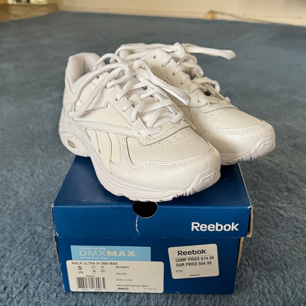 Brand new! In box! Reebok Women’s Walk Ultra 4 DMX Max, size 5